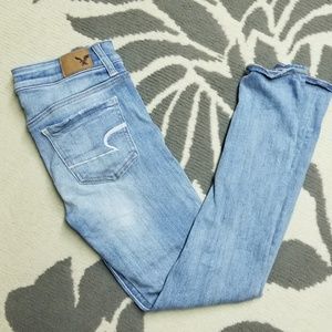 AE Light Wash Jeggings